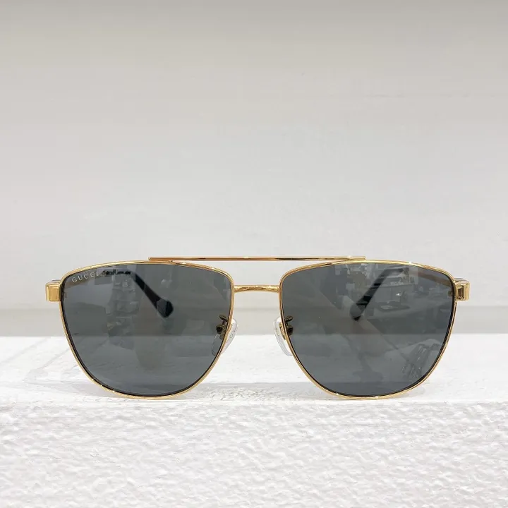 スーパーコピー ミュウミュウ サングラス