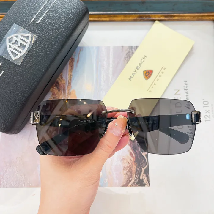 スーパーコピー ミュウミュウ サングラス