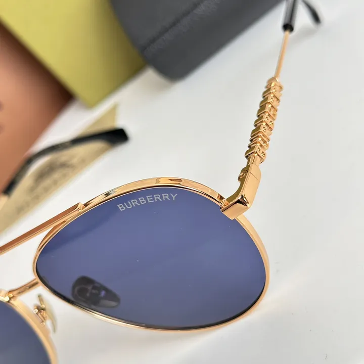 スーパーコピー バーバリー ス サングラス