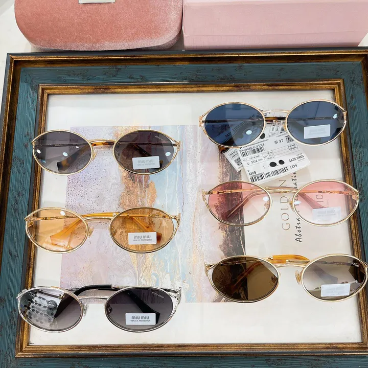 スーパーコピー ミュウミュウ サングラス