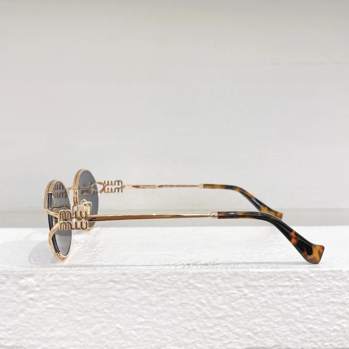 スーパーコピー ミュウミュウ サングラス