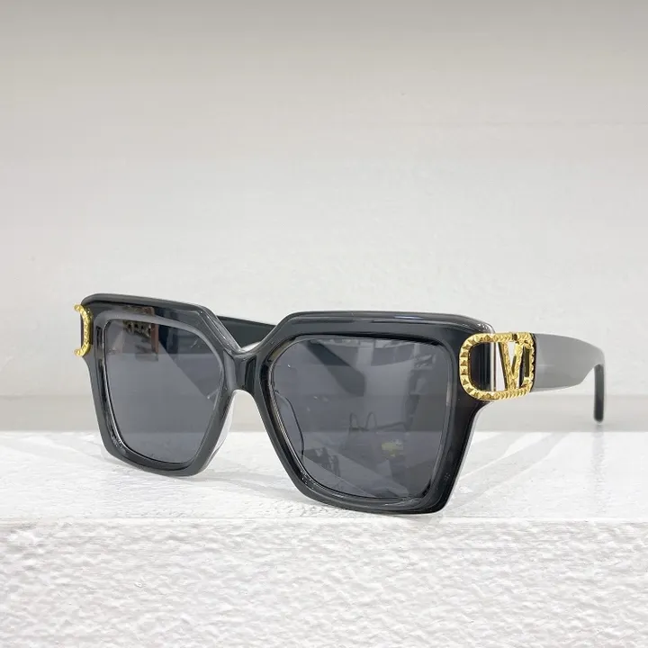 スーパーコピー ヴァレンティノ サングラス