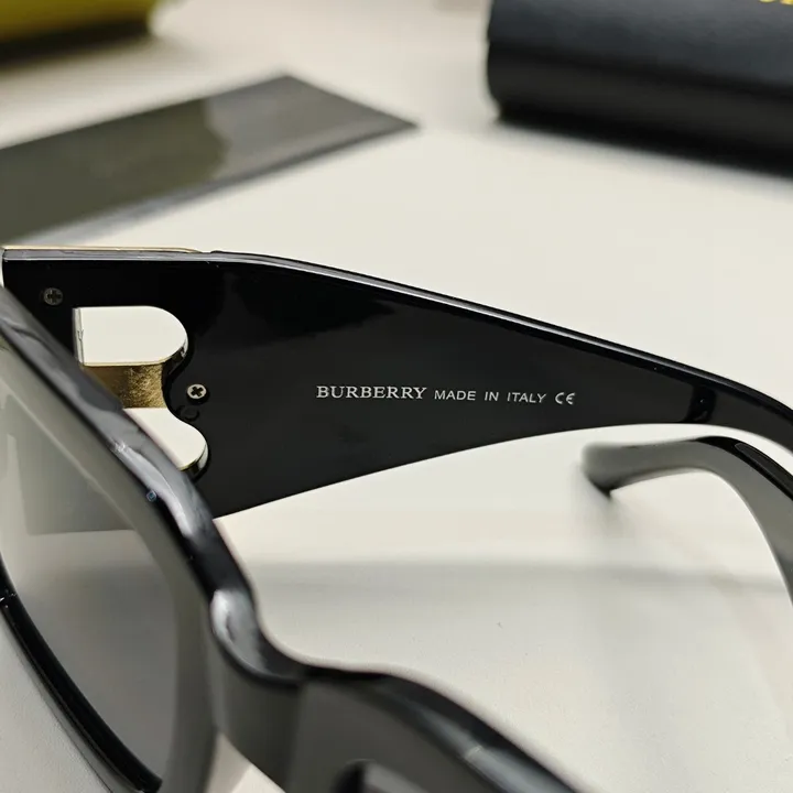 スーパーコピー バーバリー ス サングラス