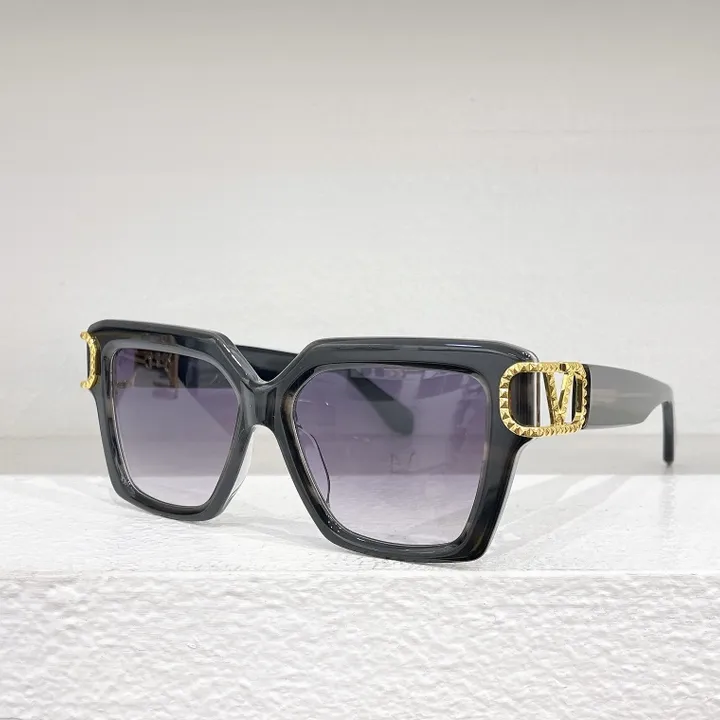 スーパーコピー ヴァレンティノ サングラス