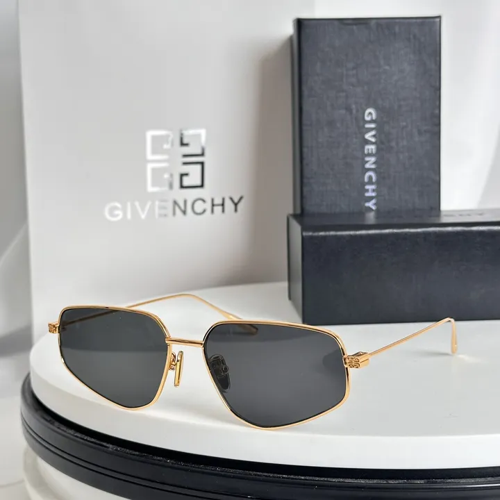 スーパーコピー バレンシアガ サングラス