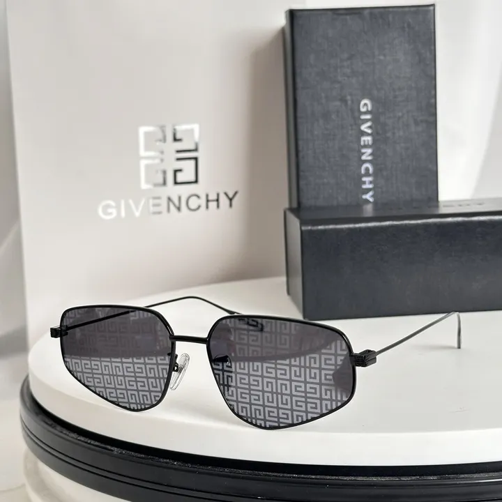 スーパーコピー バレンシアガ サングラス