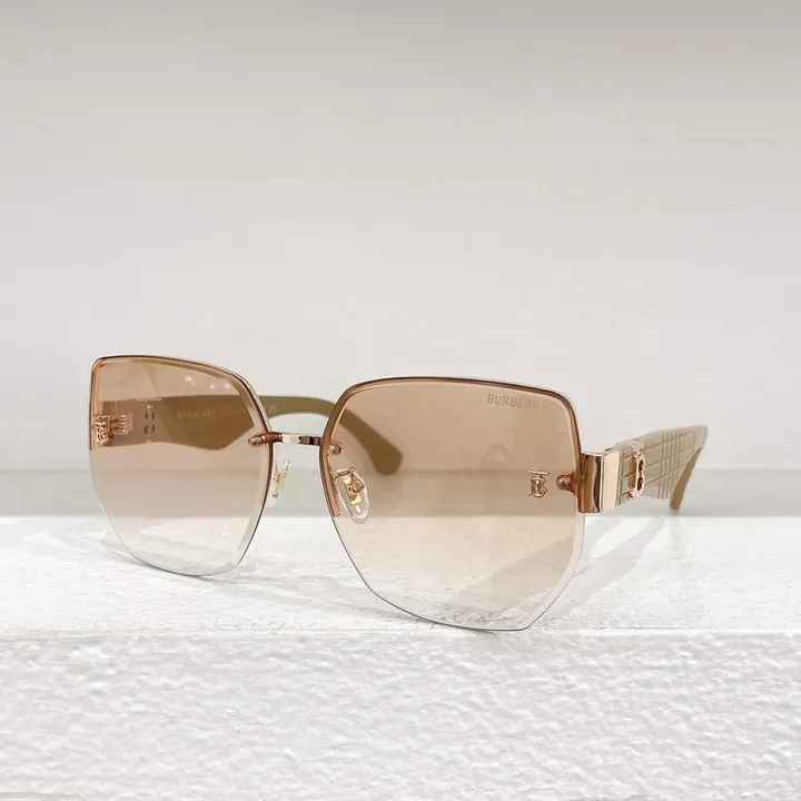 スーパーコピー バーバリー ス サングラス