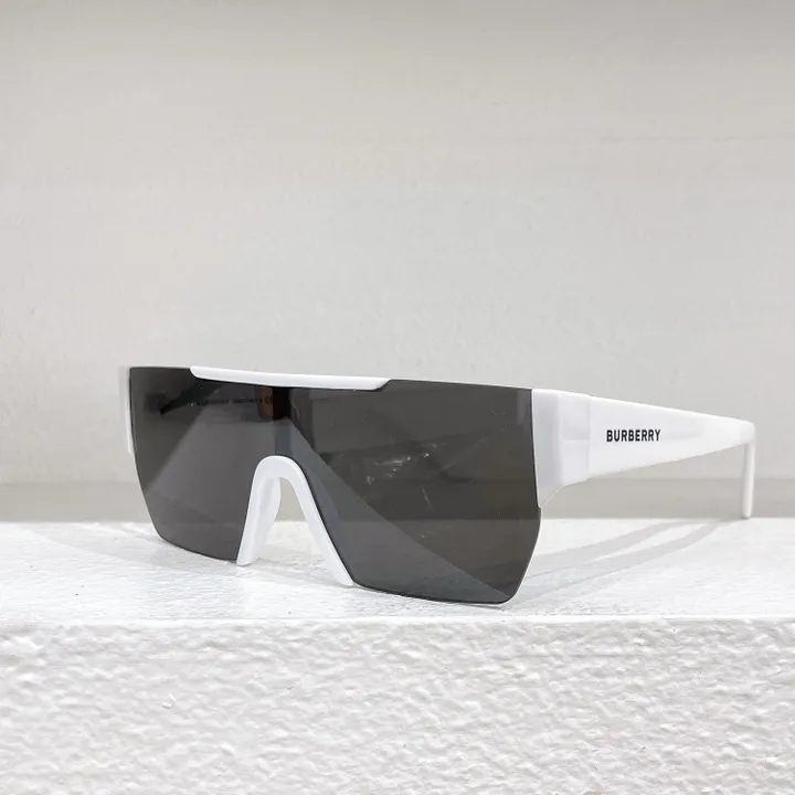 スーパーコピー バーバリー ス サングラス