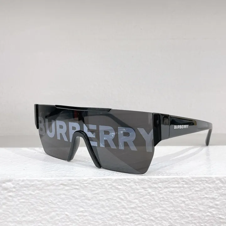 スーパーコピー バーバリー ス サングラス