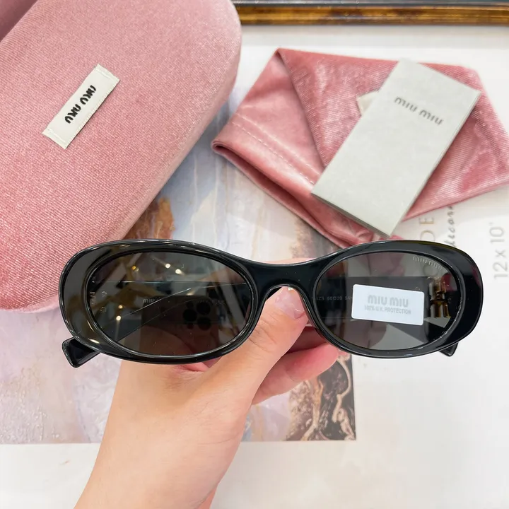 スーパーコピー ミュウミュウ サングラス