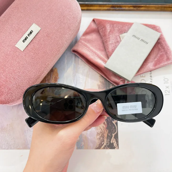 スーパーコピー ミュウミュウ サングラス