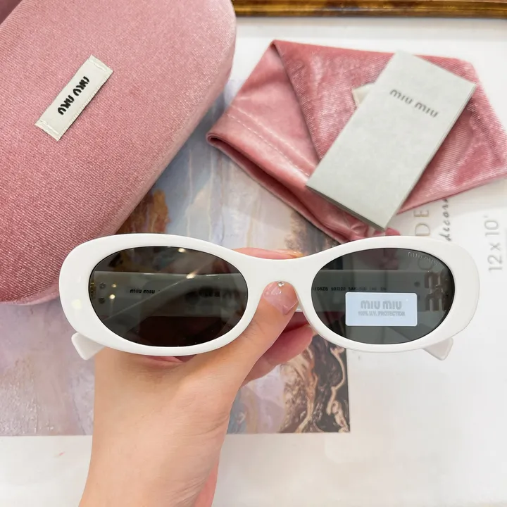 スーパーコピー ミュウミュウ サングラス