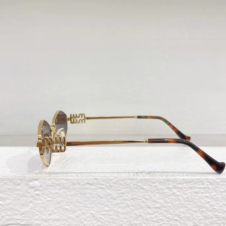 スーパーコピー ミュウミュウ サングラス