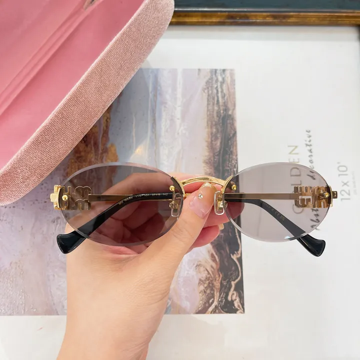 スーパーコピー ミュウミュウ サングラス