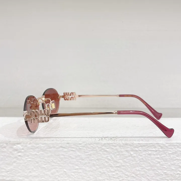 スーパーコピー ミュウミュウ サングラス