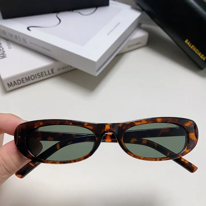 スーパーコピー バレンシアガ サングラス