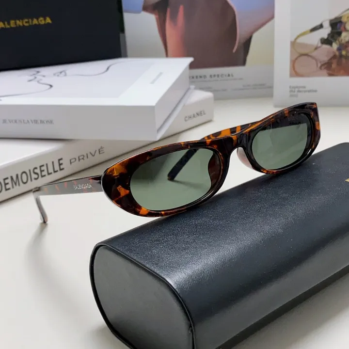 スーパーコピー バレンシアガ サングラス