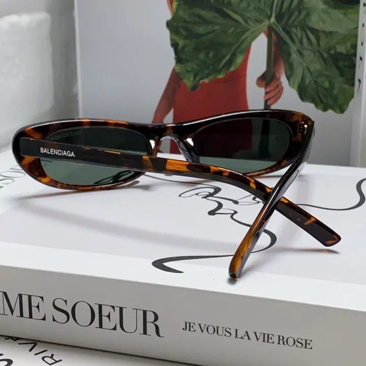 スーパーコピー バレンシアガ サングラス