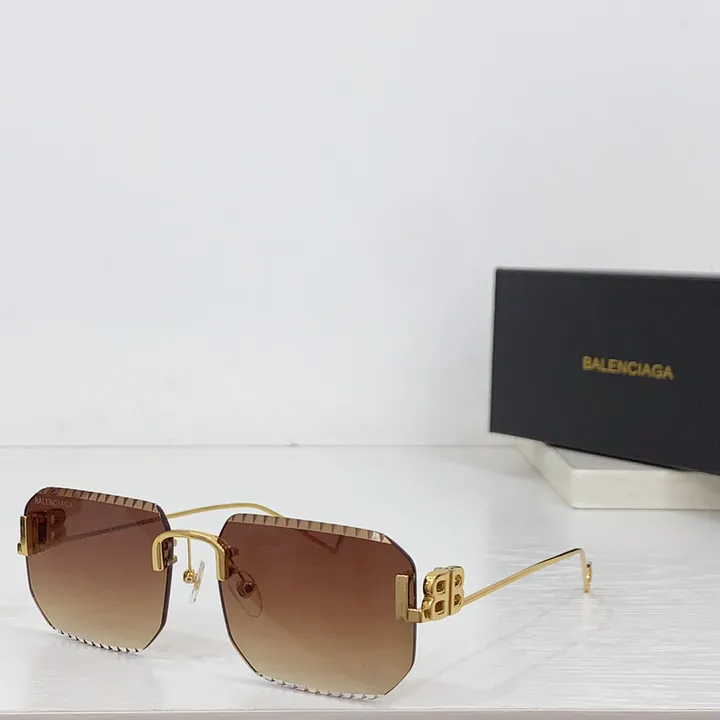 スーパーコピー バレンシアガ サングラス