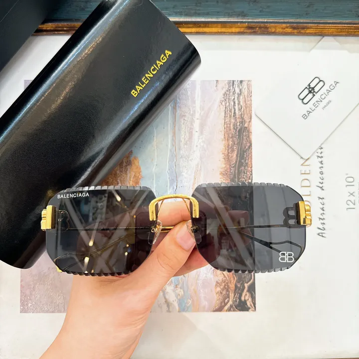 スーパーコピー バレンシアガ サングラス