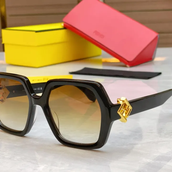 スーパーコピー フェンディ サングラス