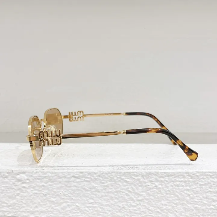 スーパーコピー ミュウミュウ サングラス