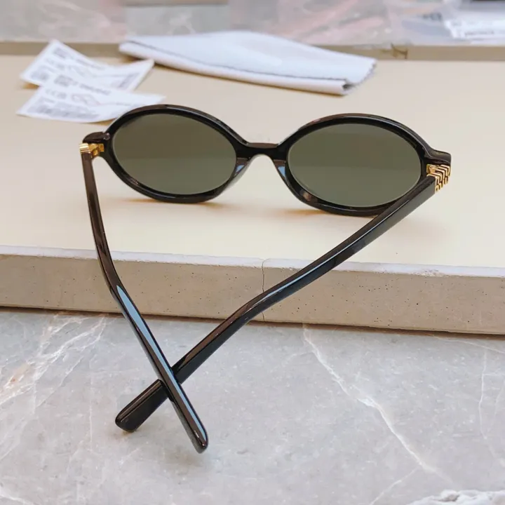 スーパーコピー ミュウミュウ サングラス