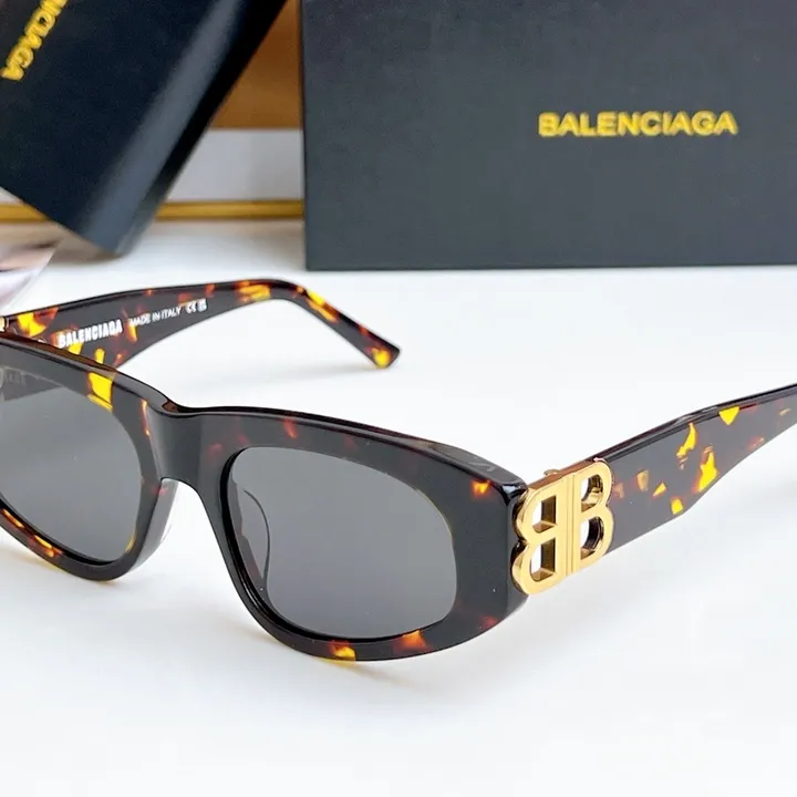 スーパーコピー バレンシアガ サングラス