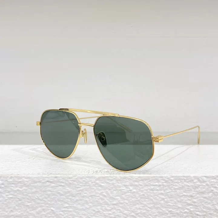 スーパーコピー バレンシアガ サングラス