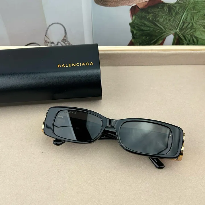 スーパーコピー バレンシアガ サングラス