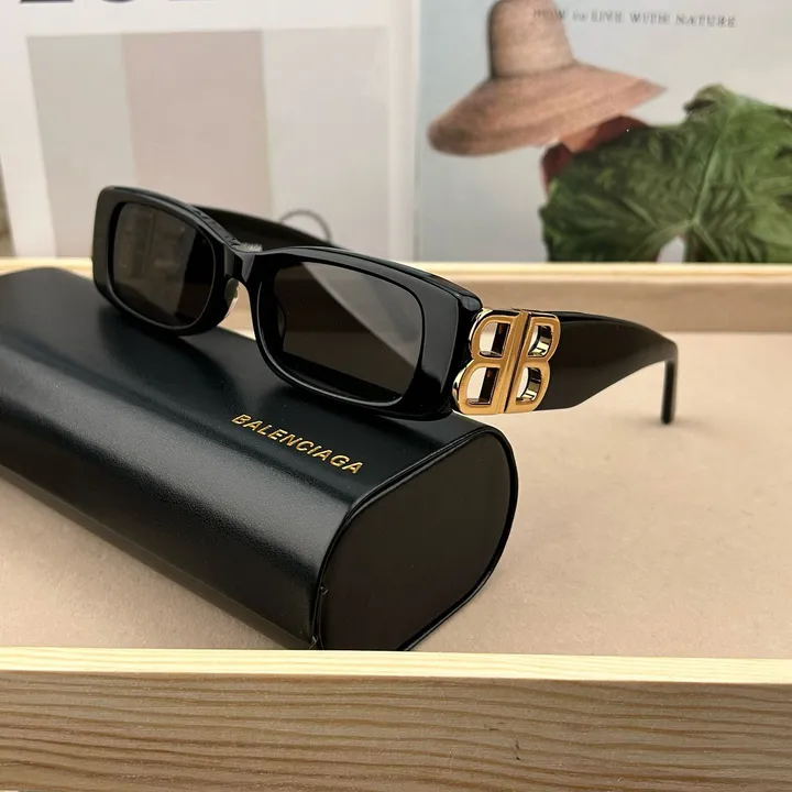 スーパーコピー バレンシアガ サングラス