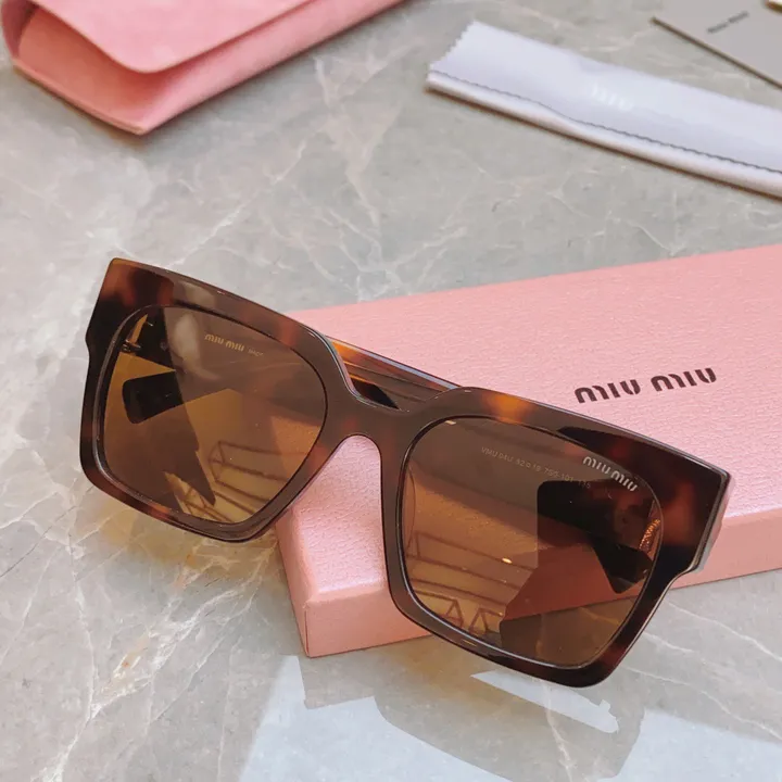 スーパーコピー ミュウミュウ サングラス