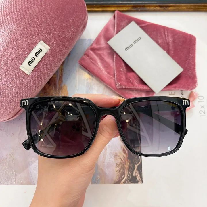 スーパーコピー ミュウミュウ サングラス