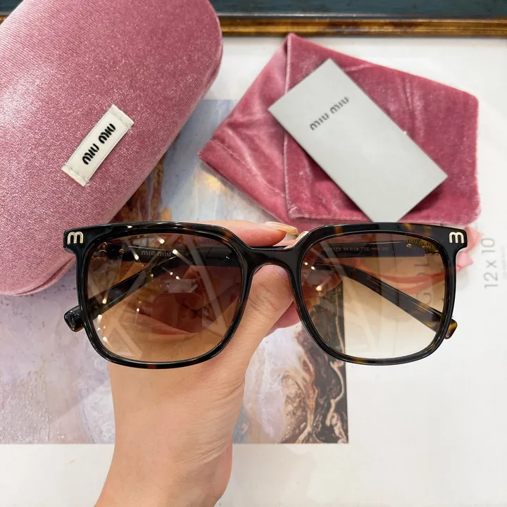 スーパーコピー ミュウミュウ サングラス