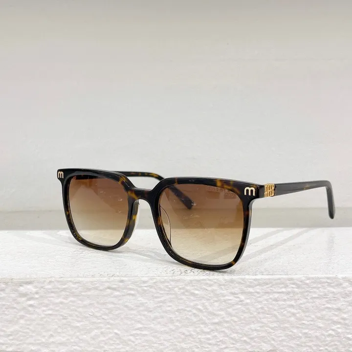 スーパーコピー ミュウミュウ サングラス