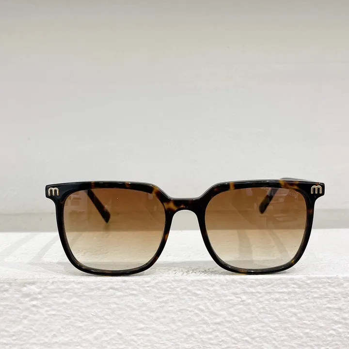 スーパーコピー ミュウミュウ サングラス