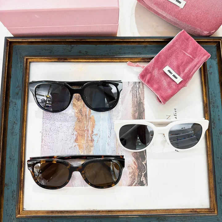 スーパーコピー ミュウミュウ サングラス