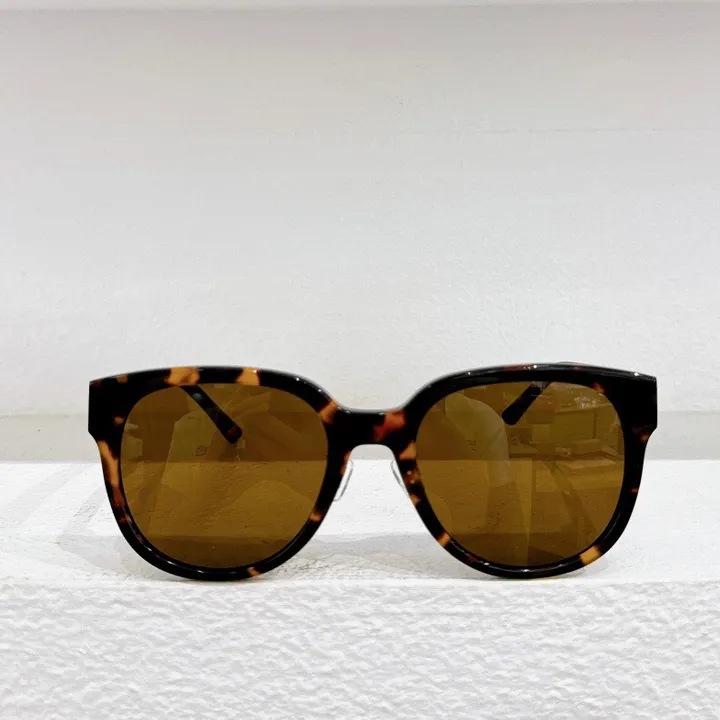 スーパーコピー ミュウミュウ サングラス