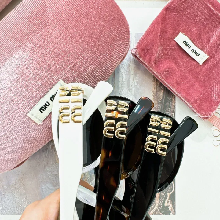 スーパーコピー ミュウミュウ サングラス