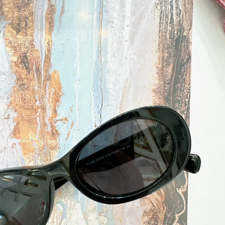 スーパーコピー ミュウミュウ サングラス