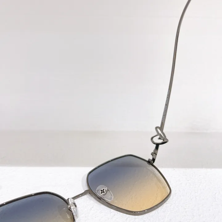 スーパーコピー ルイヴィトン サングラス