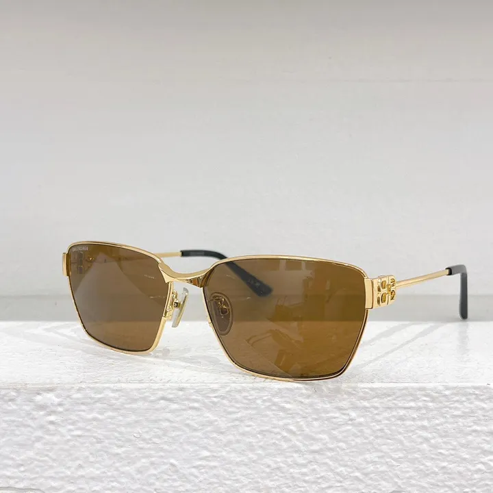 スーパーコピー バレンシアガ サングラス