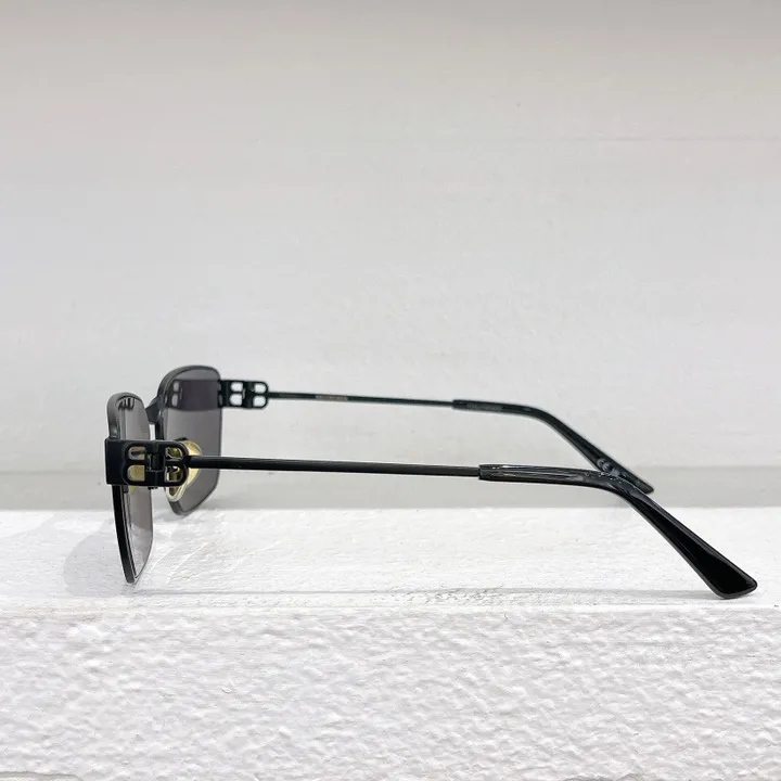 スーパーコピー バレンシアガ サングラス