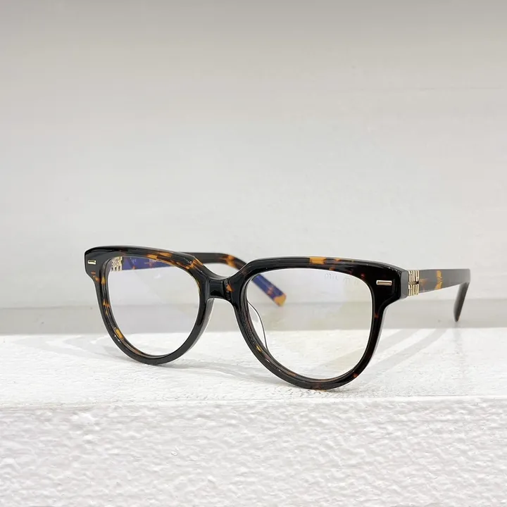 スーパーコピー ミュウミュウ サングラス