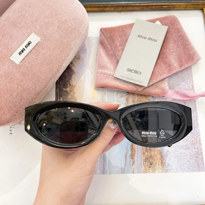 スーパーコピー ミュウミュウ サングラス