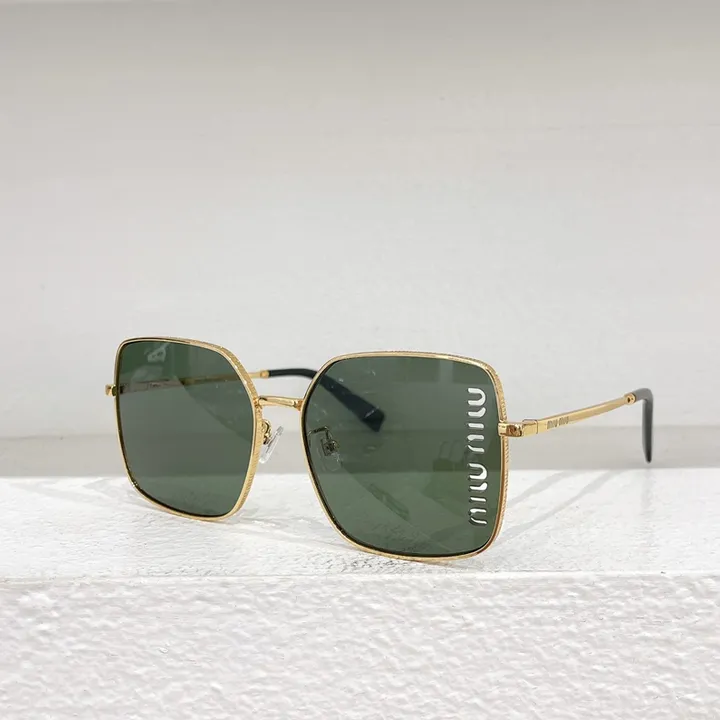 スーパーコピー ミュウミュウ サングラス