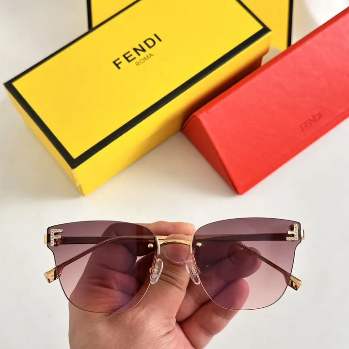 スーパーコピー フェンディ サングラス