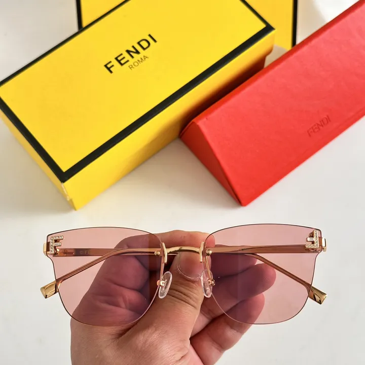 スーパーコピー フェンディ サングラス