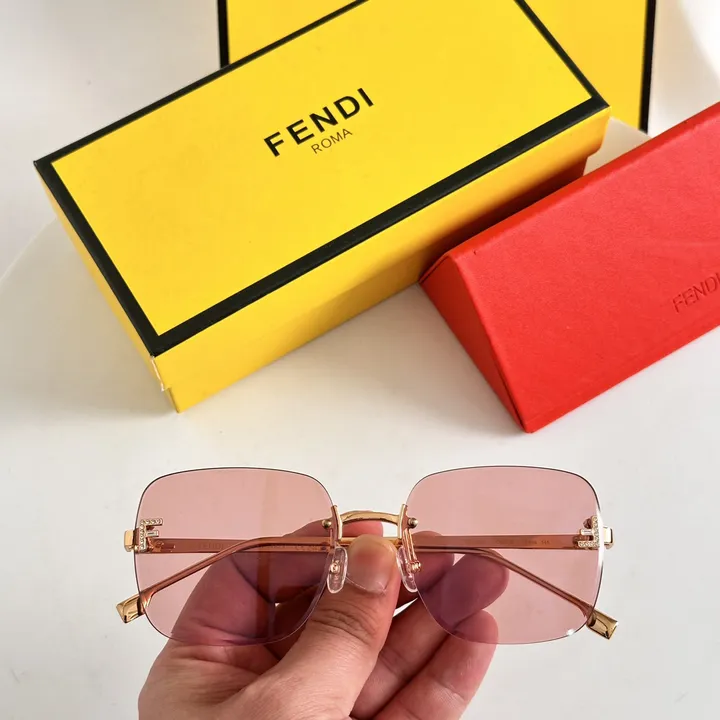 スーパーコピー フェンディ サングラス