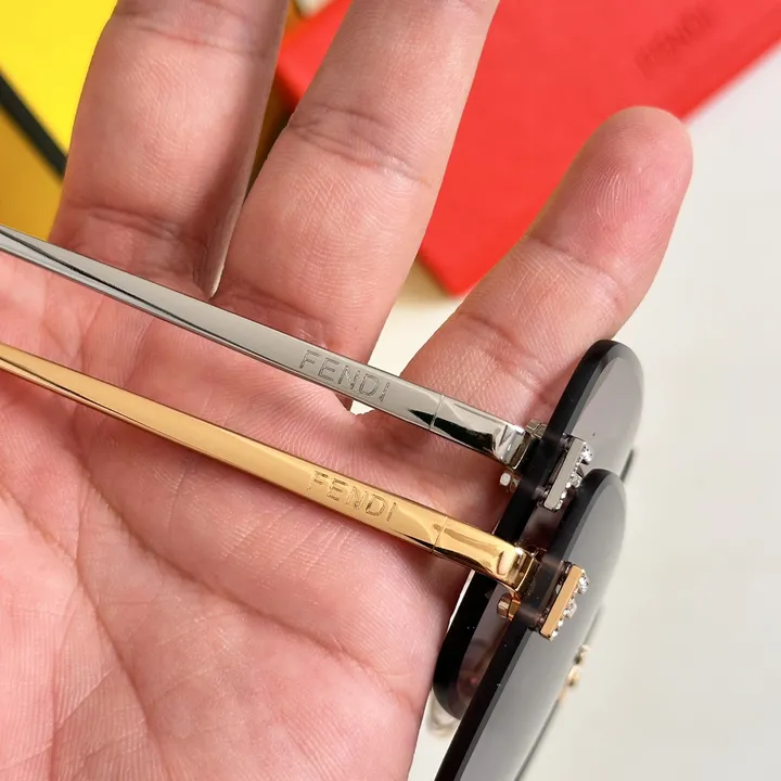 スーパーコピー ヴェルサーチ サングラス